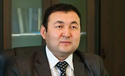 Катардагы элчи кызматтык этиканы бузганы үчүн жумуштан алынды — Кулубаев