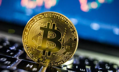 Биткоиндин баасы кескин төмөндөдү