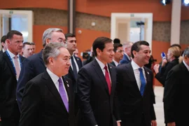 0d4a794e-5cac-42bd-949c-371efe9616ed.jpg