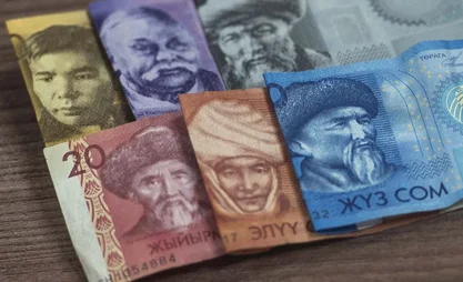Кыргызстанда балдарга төлөнүүчү жөлөк пулду көтөрүү пландалууда