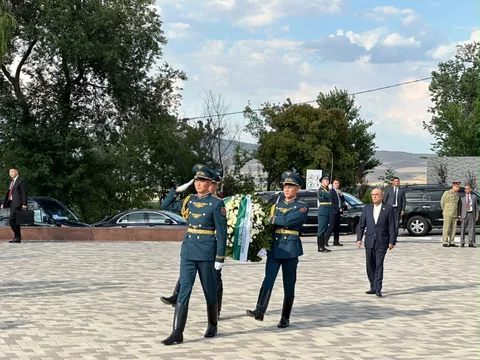 1043b173-017b-4c00-83f1-1cdeef97c087.jpeg