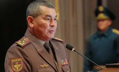 Коргоо министринин биринчи орун басары Эрлис Тердикбаевге сөгүш берилди