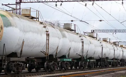 Казакстан мунай продукцияларын экспорттоого 6 айга тыюу салды
