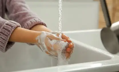 Бүгүн Таза колдор күнү белгиленүүдө. Кызыктуу фактылар
