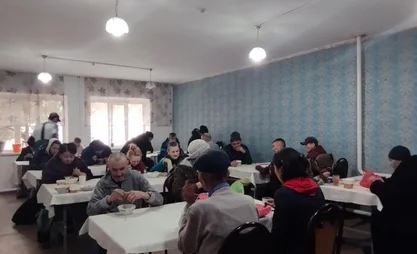 Борбордо үй-жайы жок жарандар үчүн баш калкалоочу жайлар иш алып барууда. Даректери
