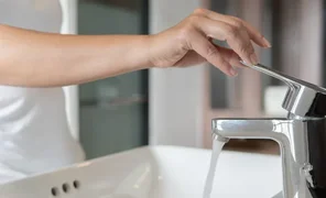 1755850014_lar_YPqGAnM.max-2560x1440.format-webp.jpegquality-90.webp