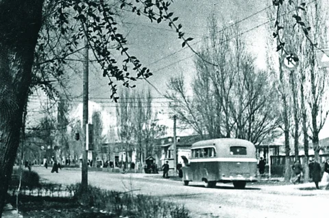 2-87.jpg