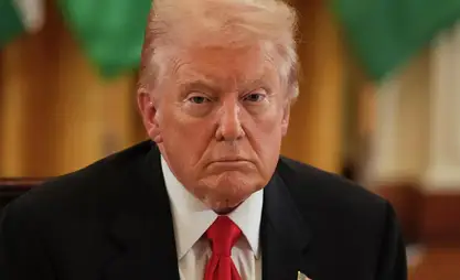 Трамп 43 күндүк шатдаундан кийин өкмөттүн бюджетине кол койду