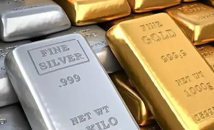 Дүйнөлүк рынок: Алтын менен күмүш кымбаттоосун улантууда