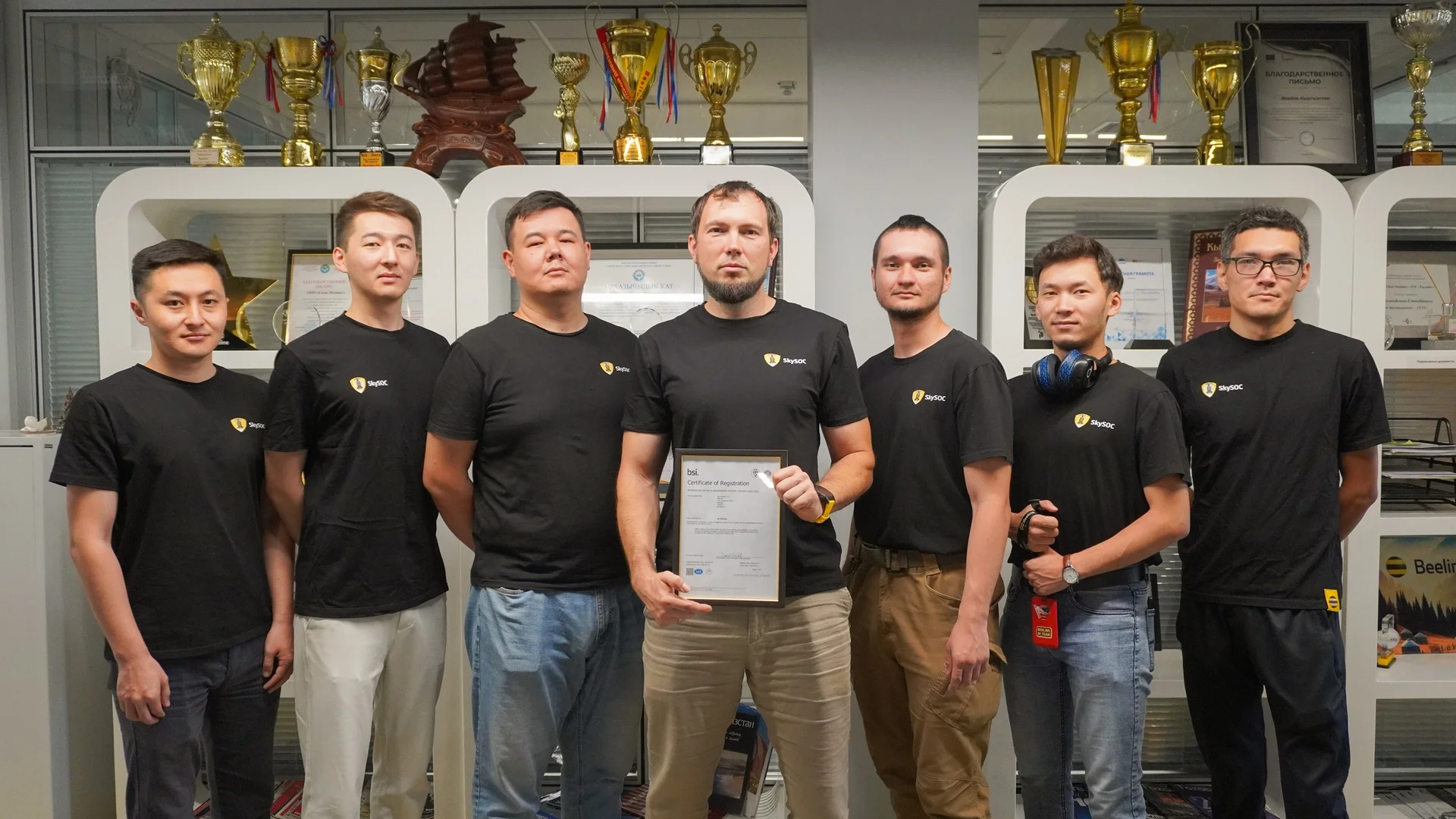 2560х1440.jpg