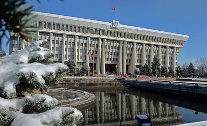 Жогорку Кеңеш жаңы гимндин үч вариантын тең четке какты