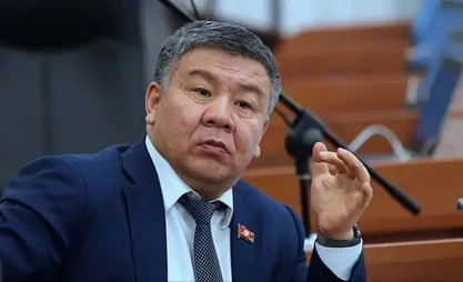 Салык кызматы бизнес менен өнөктөш, сервистик органга айланат – Шыкмаматов