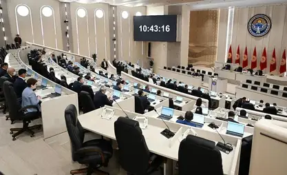 Төрага депутаттардын айлык акысы тууралуу маалыматты тактады