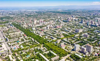 Реновация сөзсүз болот – мэр Бишкектеги эски жана жараксыз имараттарды бузуу жөнүндө