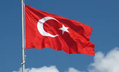Түркия түрк тилдүүлөр үчүн жумушка орношууну жөнөкөйлөттү