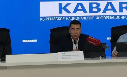 Мектептерде мыйзамсыз акча чогултууга тыюу салынганы эскертилди
