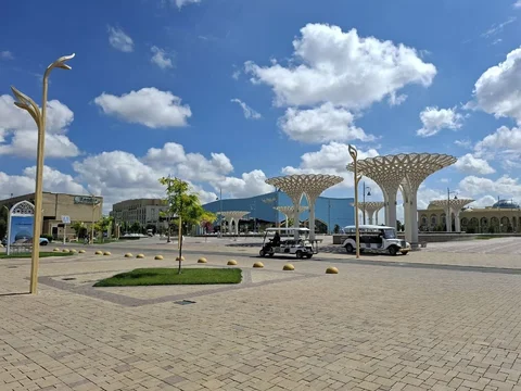 51884155072945_6VUph25.max-2560x1440.format-webp.jpegquality-90.webp