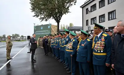 Президент аскер кызматчыларын сыйлоого 30 млн сом бөлдү