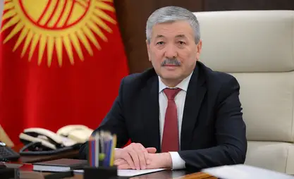Адылбек Касымалиев Финчалгындоо кызматынын 20 жылдык мааракеси менен куттуктады