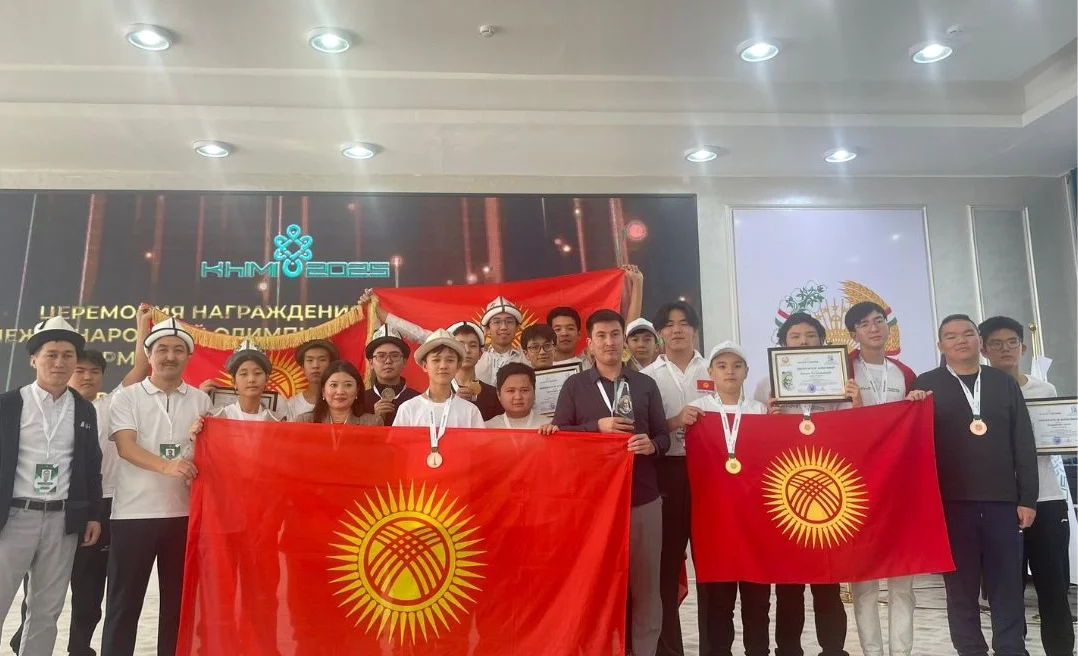 578972825_1276090014564740_6364987819433201454_n (1).jpg