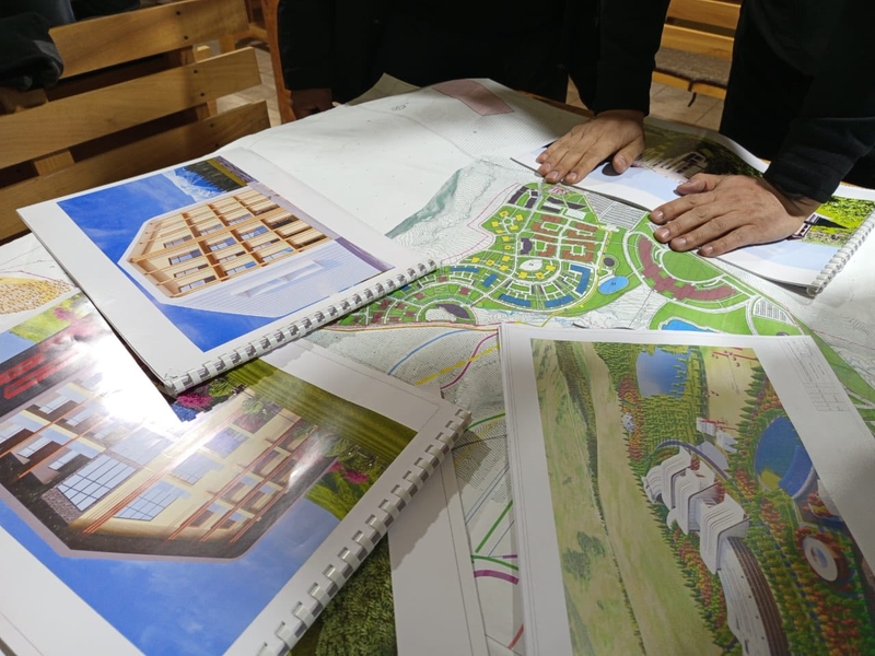 596479789_122156920556633318_7576860399652442472_n