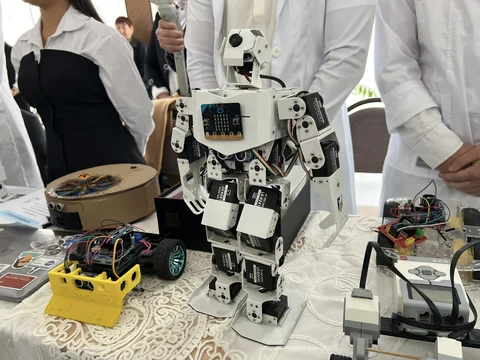 642728497_1258072223178339_5731857237029892895_n.jpg