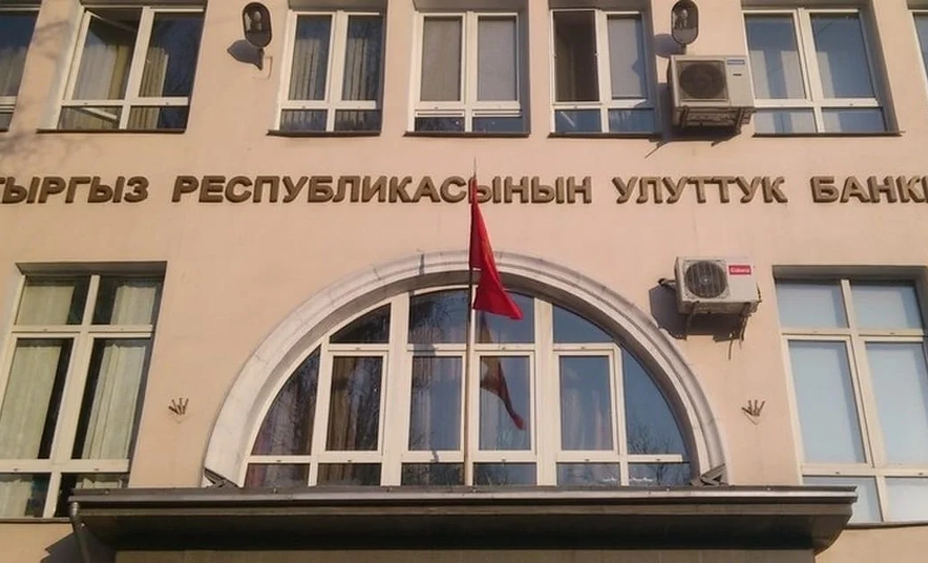661591776131_l.jpg