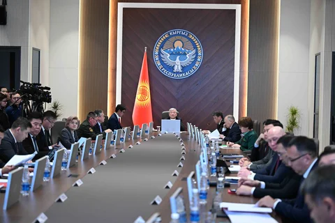 677282eac7874.jpg