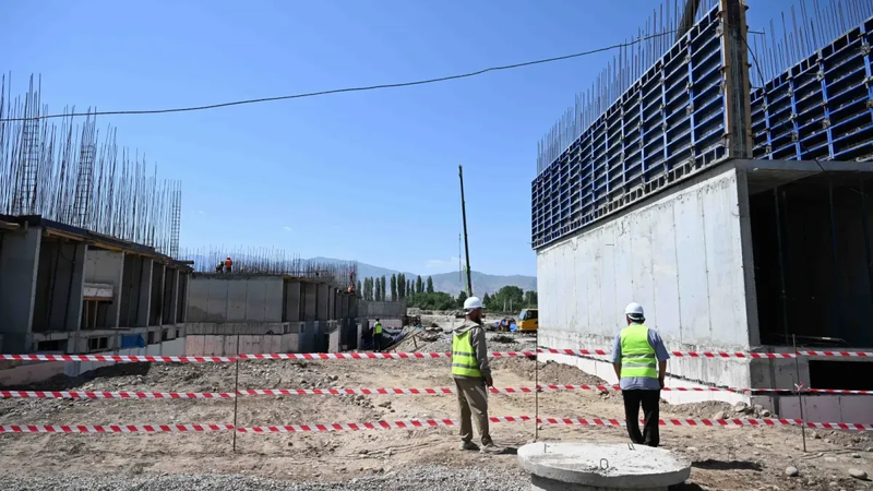 682dd60ace2a2-.max-2560x1440.format-webp.jpegq.width-800