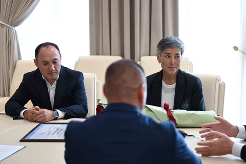 68394ccdf23eb-thumb.jpg