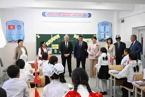 68b52eac682ab.jpg