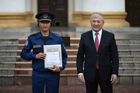 68c921532f96d-thumb.jpg