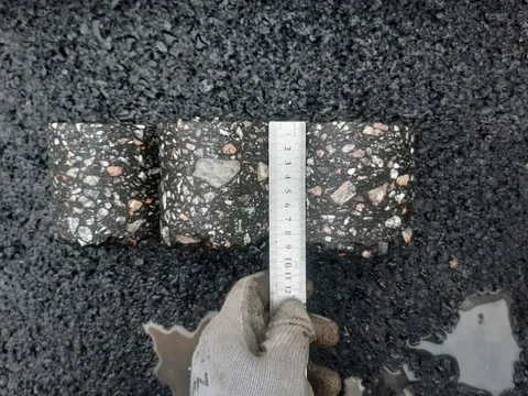 68cc78ba-0a5b-438a-a3db-cfbc67466f19.jpg