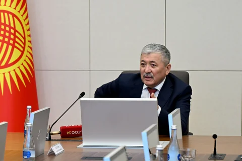 6a03ec61100b7-thumb.jpg