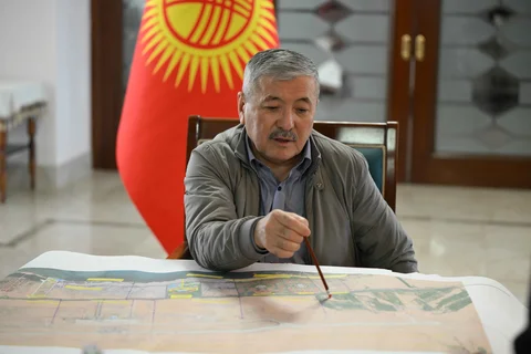 6a0444e1f038b.jpg