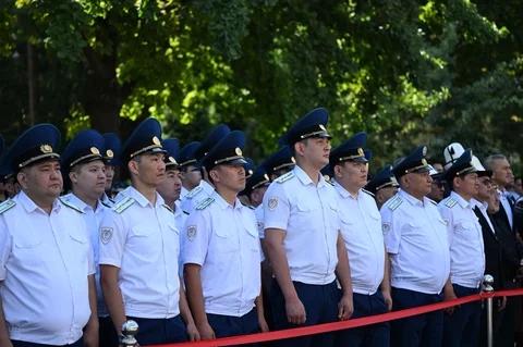 6a28ff4eab98a.jpg
