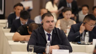 6ab128236ae43-thumb.jpeg
