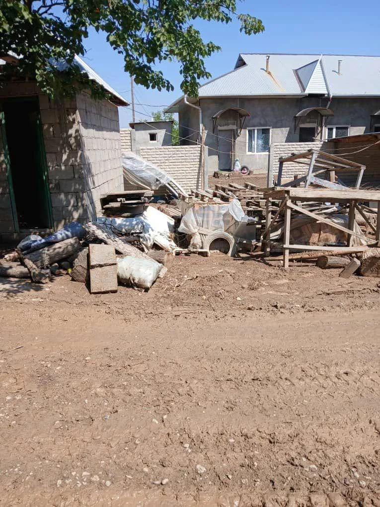 {{item.title }}