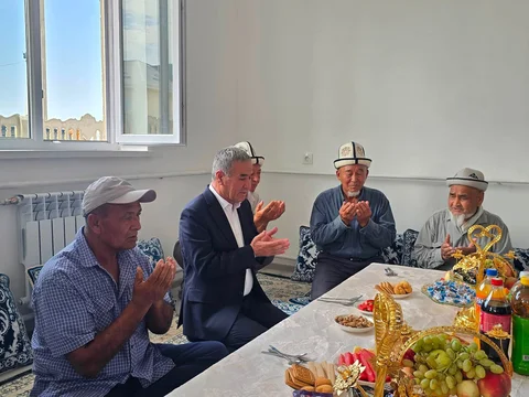 753933005_1574768607349922_6134857536606343576_n.jpg