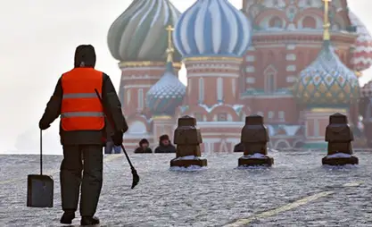 Россияда эмгек мигранттары үчүн жаңы мыйзам күчүнө кирди