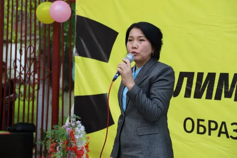 7587_5723.webp