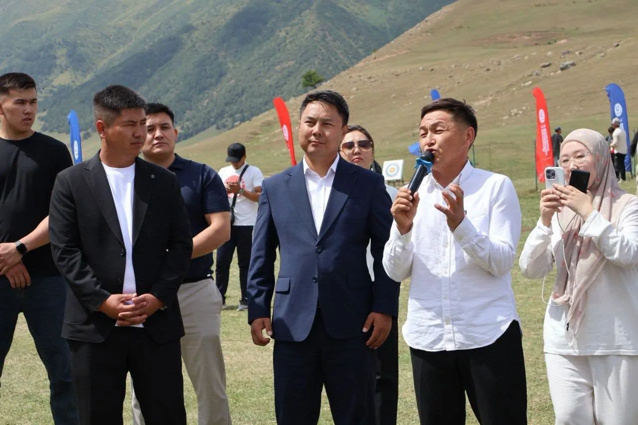 {{ item.title }}