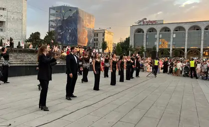 Мэрия шаар тургундарын жандуу музыка коштогон жайкы кечтерге чакырды