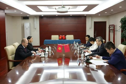 816cde39-02ad-481f-856d-9b88d8dd0f85.jpg