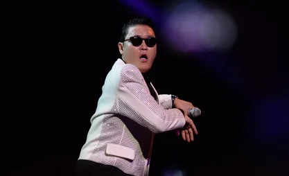 Түштүк Кореяда Gangnam Style хитинин автору кармалды