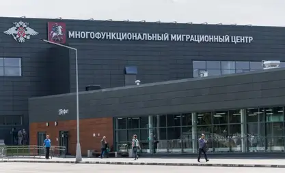 Кезек көйгөйү курчуду. Элчилик миграциялык кабыл алууну тездетүүнү сунуштады