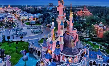 Бурананын жанында этно стилдеги Disneyland пайда  болушу мүмкүн