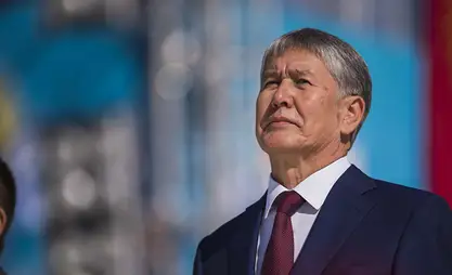 Алмазбек Атамбаев мамлекеттик сыйлыктарынан ажыратылды