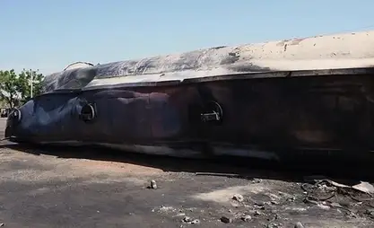 Нигерияда күйүүчү май ташыган кеменин жарылуусунан 35 адам каза болду