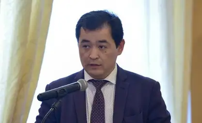 Саламаттык сактоо тармагындагы эң чоң көйгөй кадр жетишсиздиги – Эркин Чечейбаев